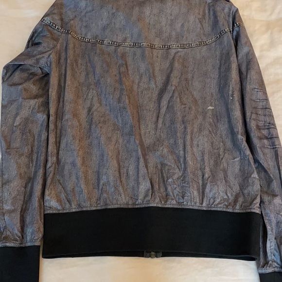 Nike Sportswear Denim-print Windbreaker - Picture 8 of 9